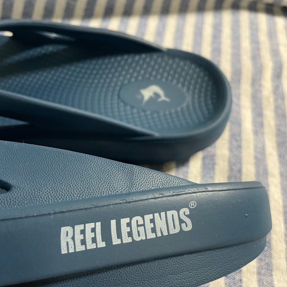 Reel Legends Flip Flops - Picture 5 of 12